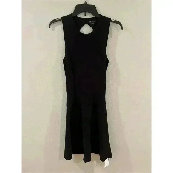 SALE! THEORY Crew Neck Knee-Length Dress Size XS Open Back Dark Academia - Picture 1 of 7